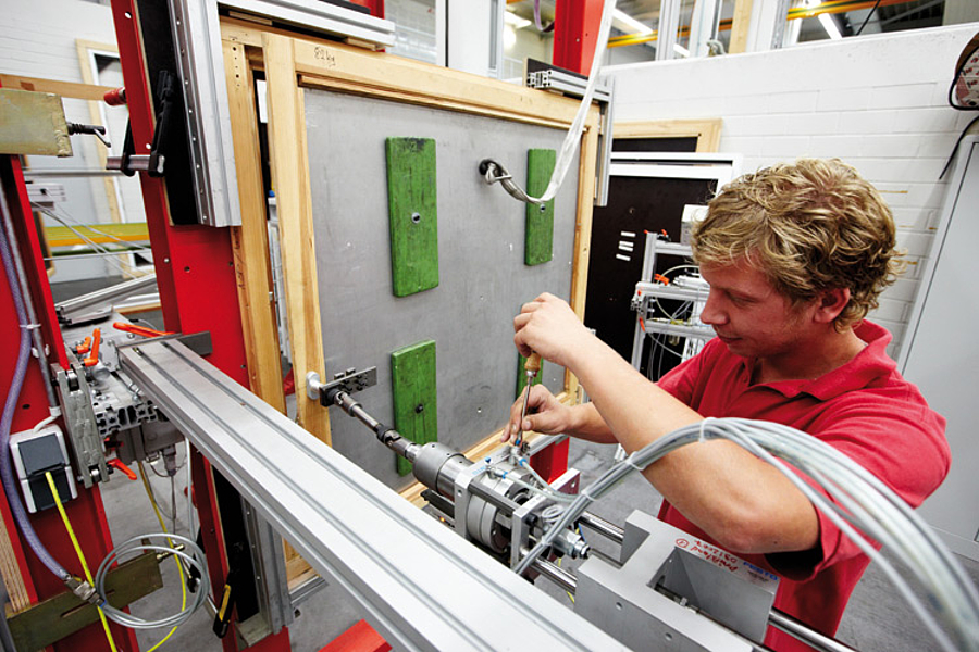 Using the Roto Test Centre to help develop your windows and doors